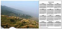 Calendrier 2005 annuel à imprimer, format paysage, une ligne par trimestre, à droite d'une photo