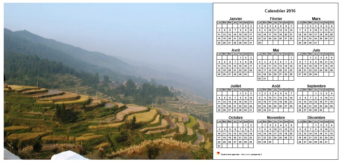 Calendrier 2016 annuel à imprimer, format paysage, une ligne par trimestre, à droite d'une photo