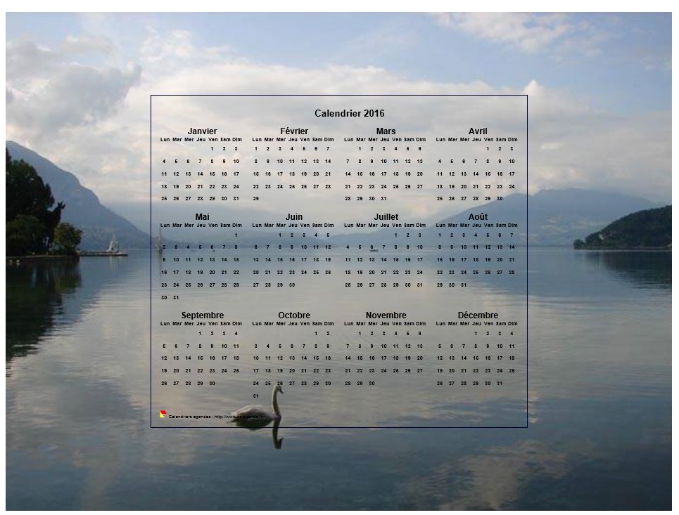 Calendrier 2016 annuel, format paysage, quatre colonnes par trois lignes, incrusté au centre d'une photo