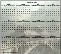 Calendrier annuel à imprimer, format paysage, quatre colonnes par trois lignes, par dessus une photo