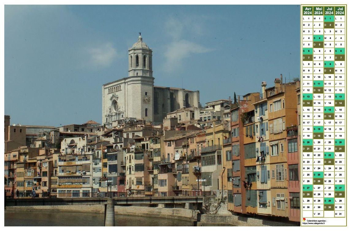 Calendrier à imprimer de quatre mois, format paysage, une colonne par mois,à droite d'une photo